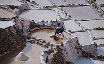 (01 de Enero del 2027) Tour Moray y Salineras con Chincheros – Cusco (Desayuno y Almuerzo)