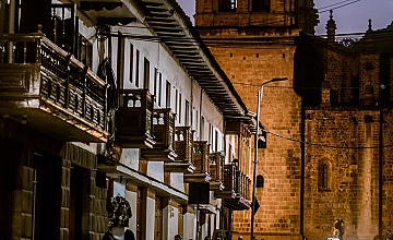 Llegada al Cusco – Recojo del Aeropuerto (Almuerzo)