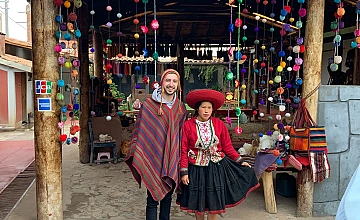 Cusco, Peru: visita a mercado artesanal con trajes tipicos y artesanias
