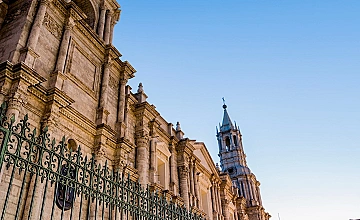 Llegada al Arequipa – Recojo del Aeropuerto – Traslado al Hotel 